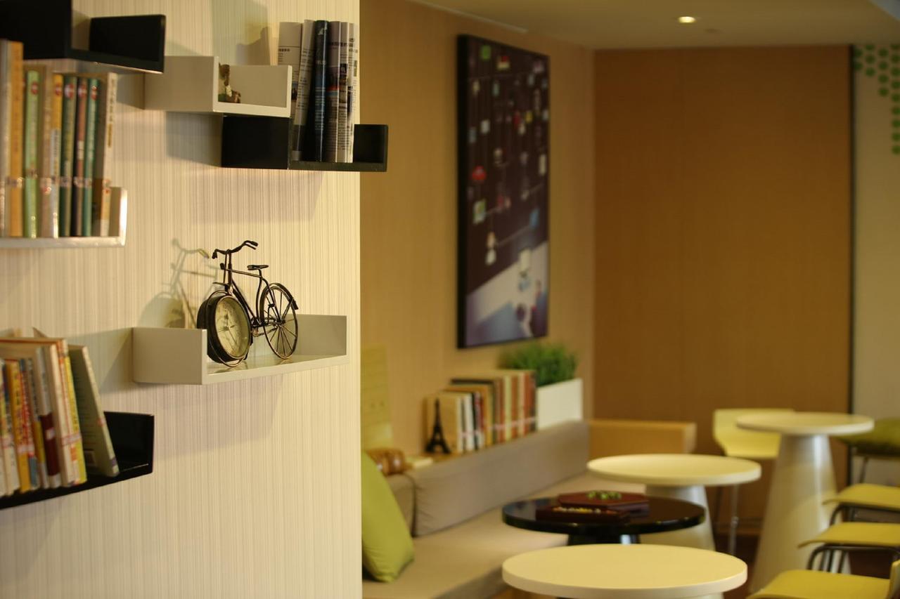 Iu Hotel Ruoyang Yiyang Wenhua Road Esterno foto